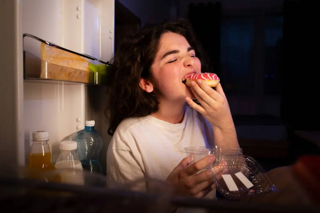 Comer à noite e metabolismo